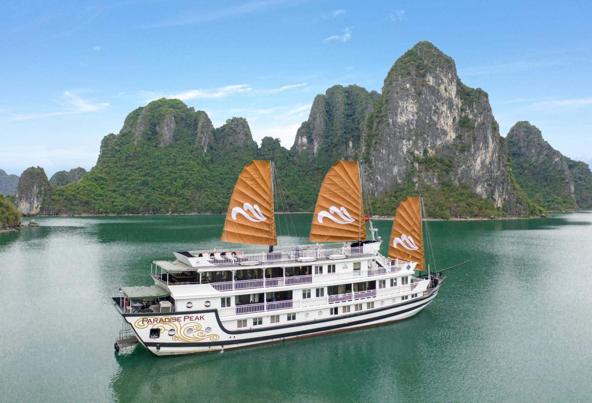Paradise Peak Cruise Ha Long